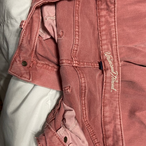 Universal Thread Jeans - Picture 2 of 2